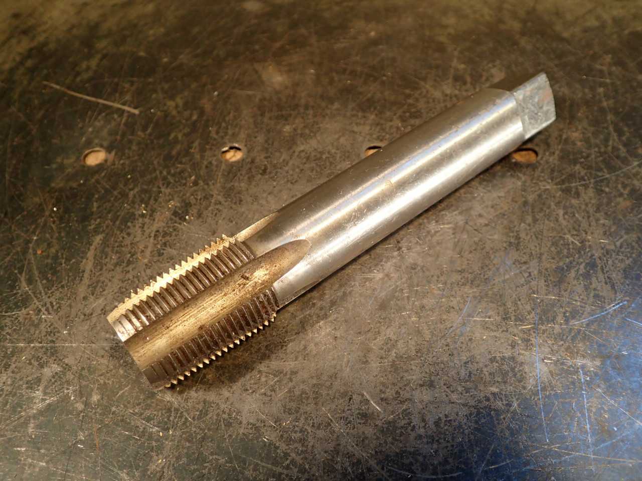 3/4" -14 NPT 6" Extension Hand Thread Tap: 5-Flute, HSG, Macedonia - MACHINING ACCESSORIES & TOOLING