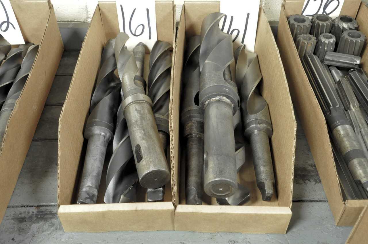 8 drill in 2 boxes - ELECTRIC POWER TOOLS