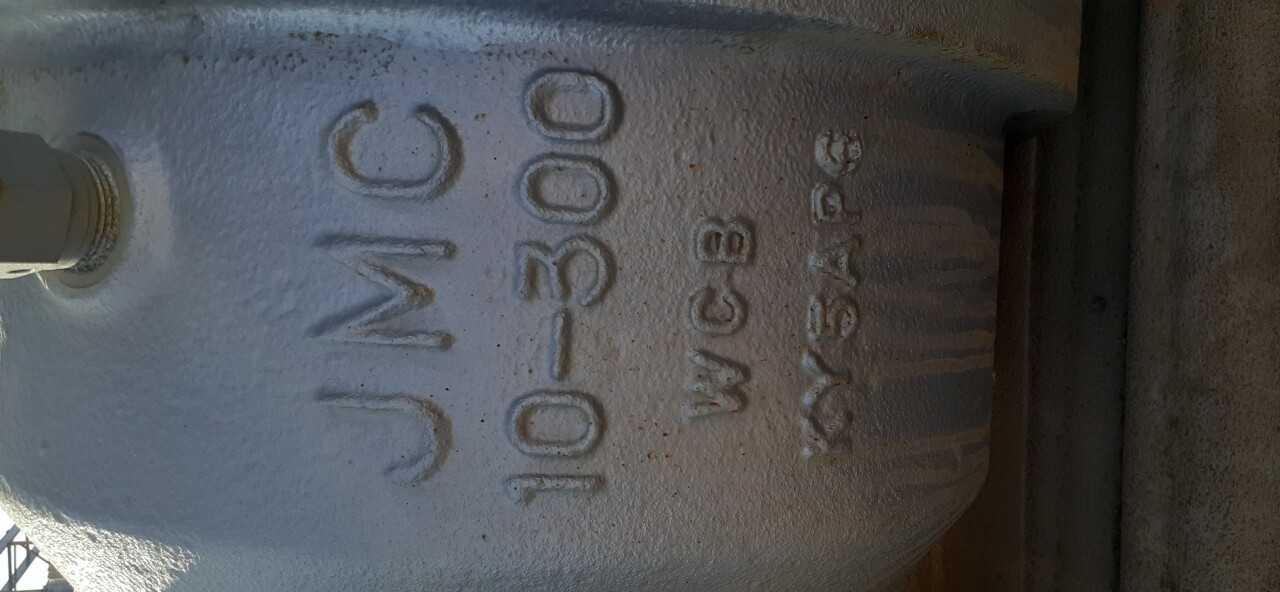 Lot of 4 Ball Valves - BALL VALVE