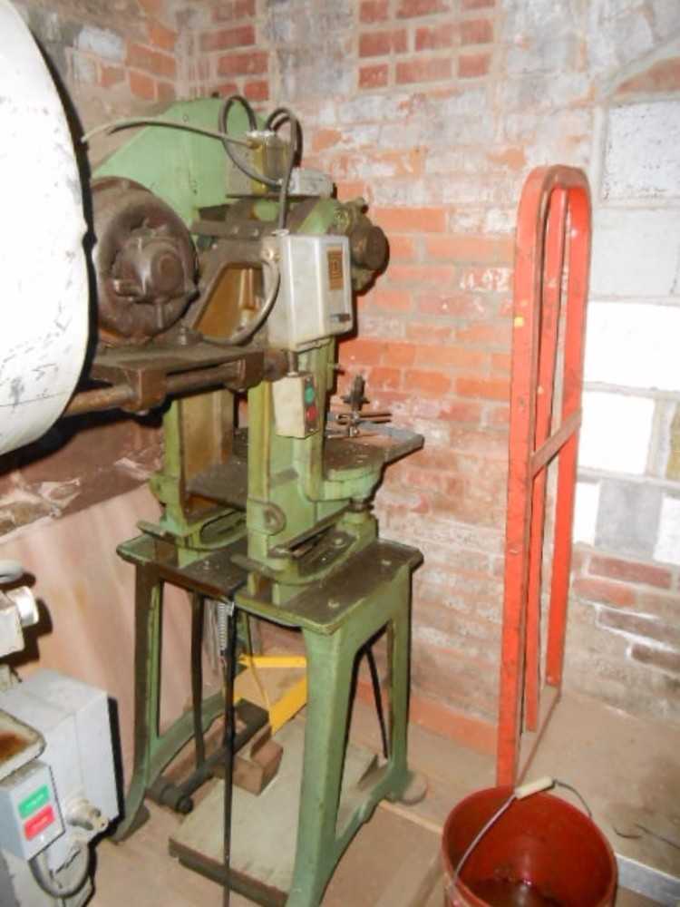 Waterbury Farrel 5 Ton Press - PRESSES