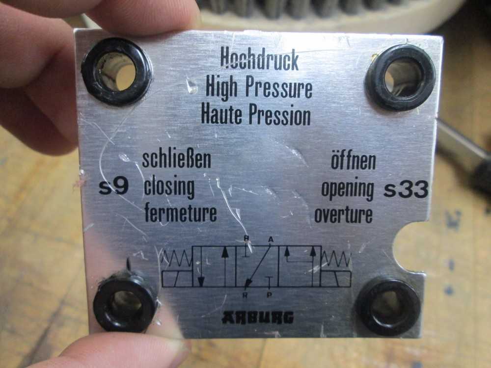 Bosch Rexroth 0-0810-001-944 315 Bar High Pressure Directional Valve Off Arburg  - HYDRAULIC VALVE