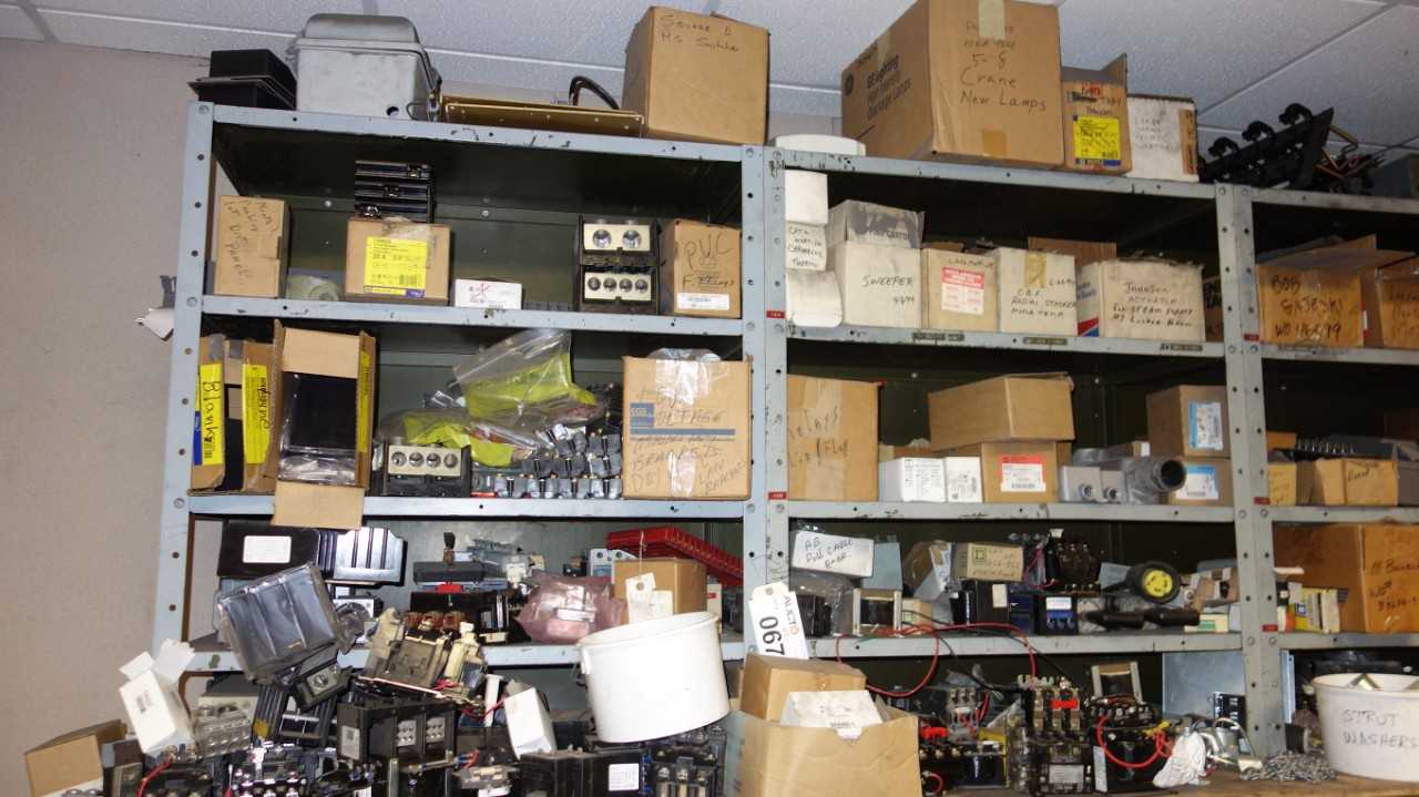 CONTENTS OF 2 SHELF COLUMNS, ASSORTED MRO, ELECTRICAL - ELECTRICAL COMPONENTS