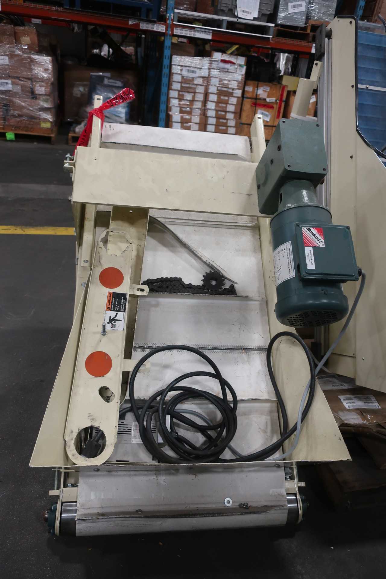 LOT OF 3 ELEVATING CONVEYOR SYSTEMS HYTROL - CONVEYORS