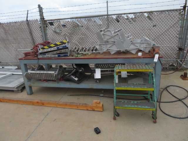 Steel table with Wilton Vice - MISCELLANEOUS