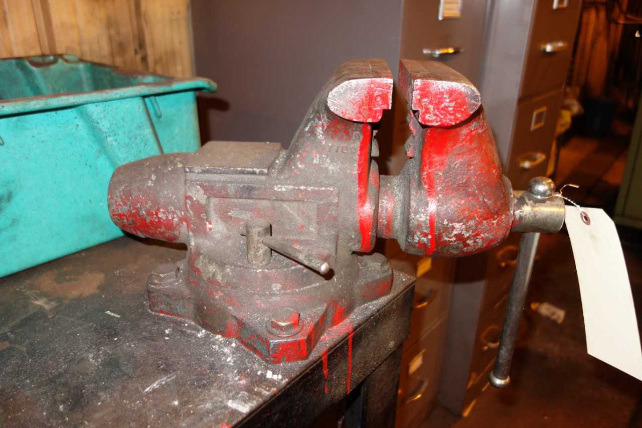 TABLE VICE - ELECTRIC POWER TOOLS