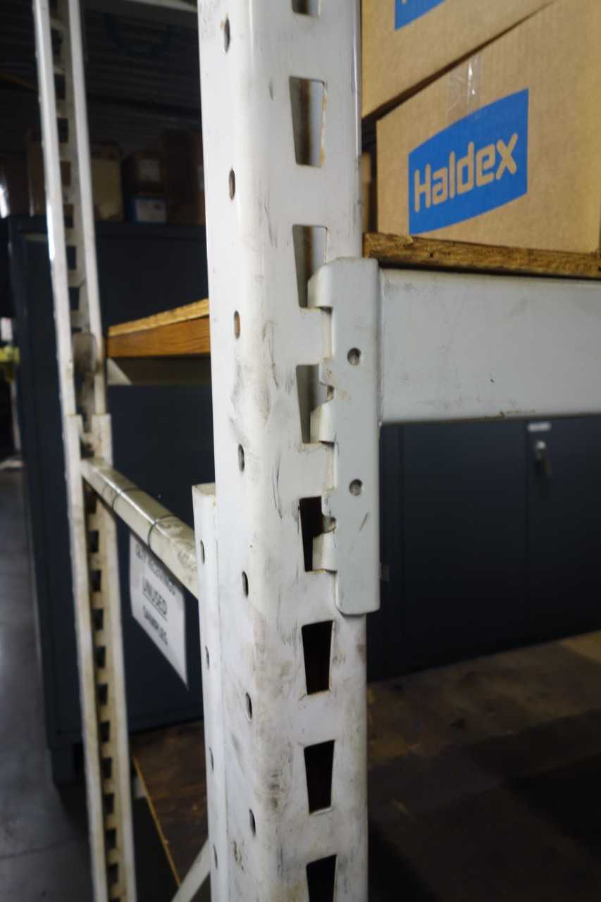 3x sections of pallet racking - PALLET RACKING