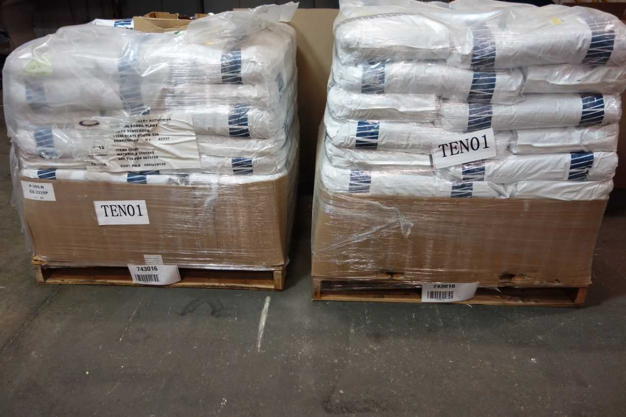 2 PALLETS OF GRAVER TECHNOLOGIES ECODEX P-305-N EX- 3339P - ELECTRICAL COMPONENTS