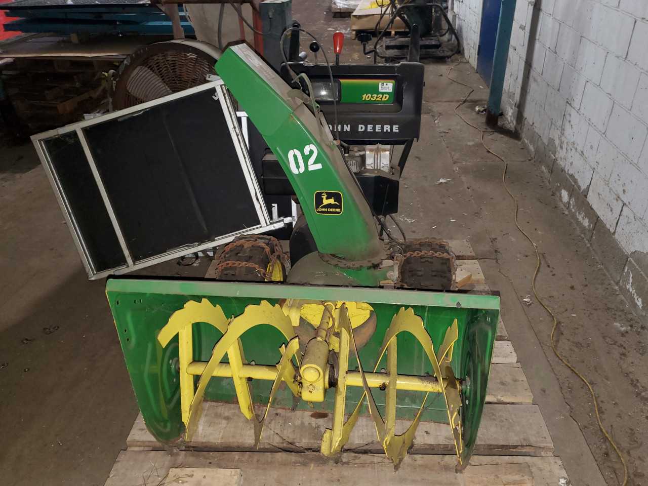 John Deere 1032D Snow Blower - MISCELLANEOUS