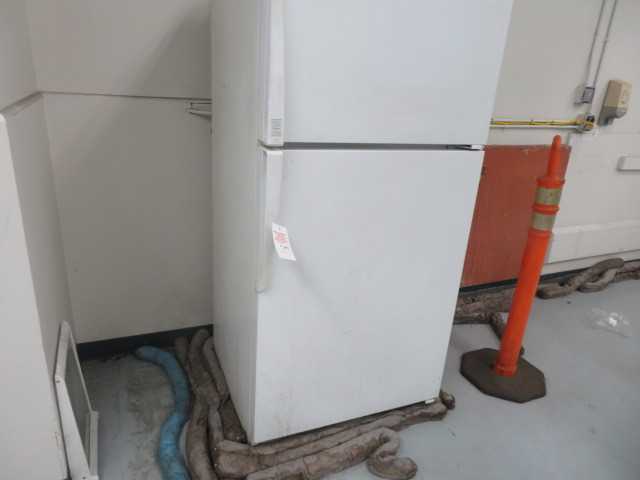 Refrigerator, used - MISCELLANEOUS