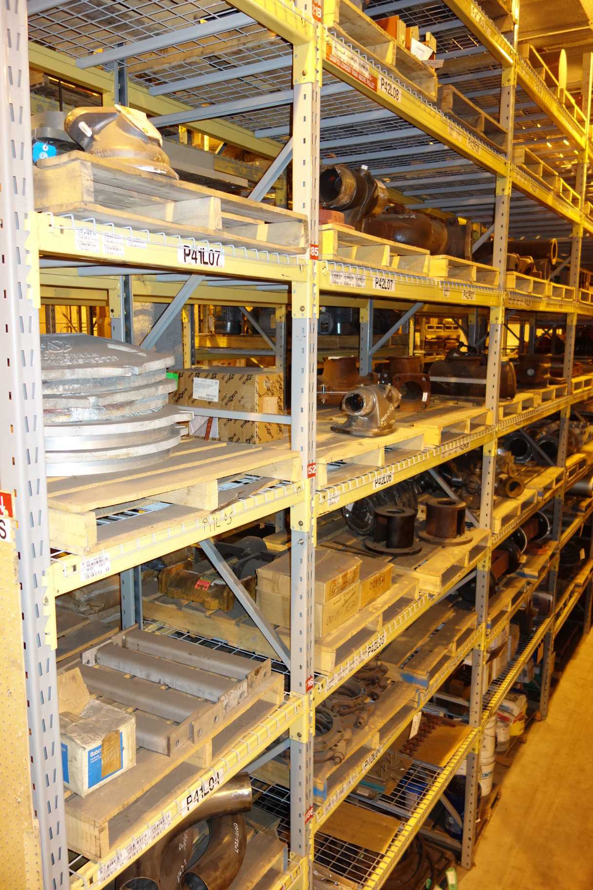 CONTENTS OF 2 UPRIGHT RACKING SECTIONS, TURBINE - INDUSTRIAL PARTS