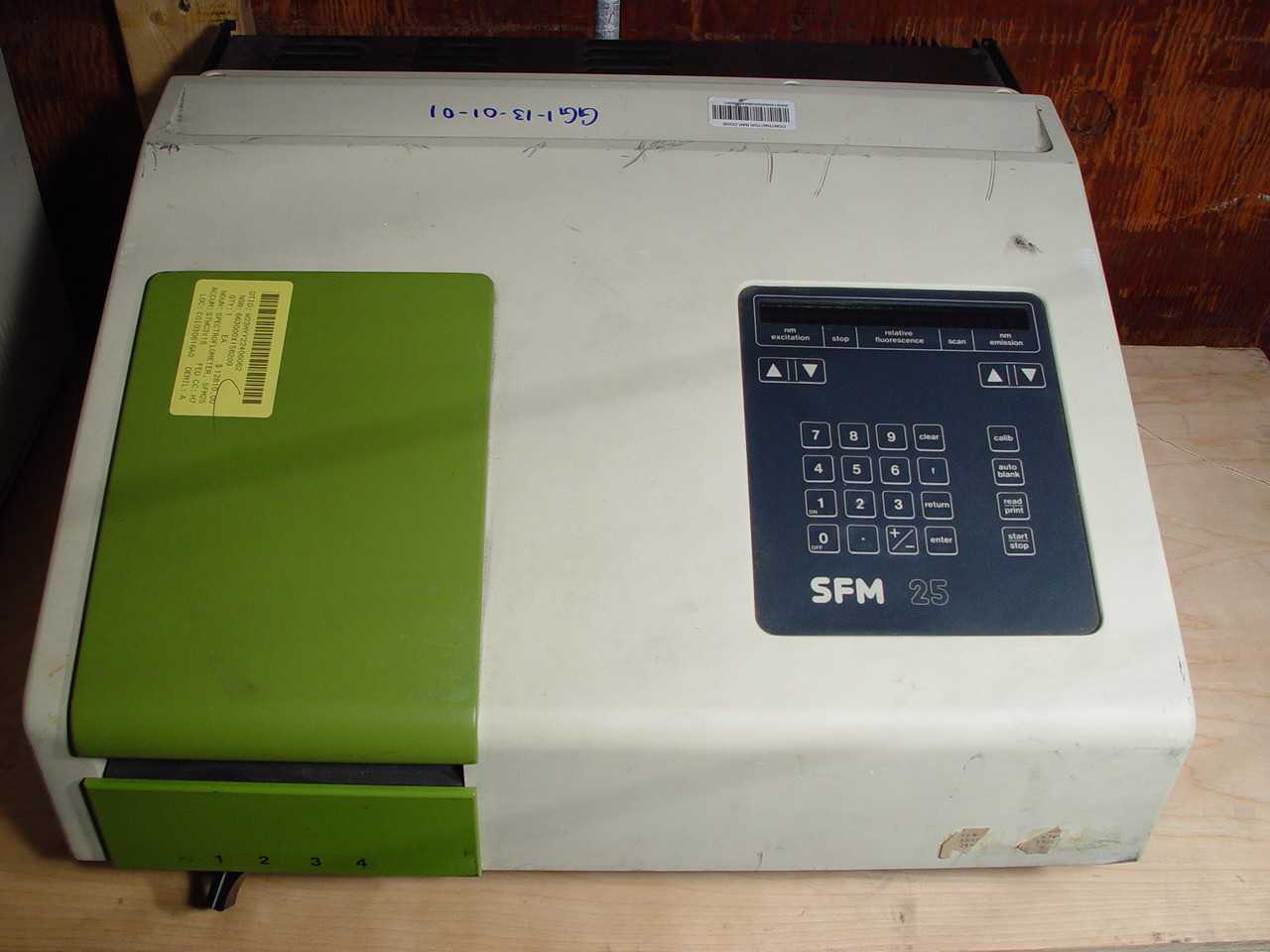Kontron SFM 25 Fluorescence Spectrophotometer - LAB & SCIENTIFIC