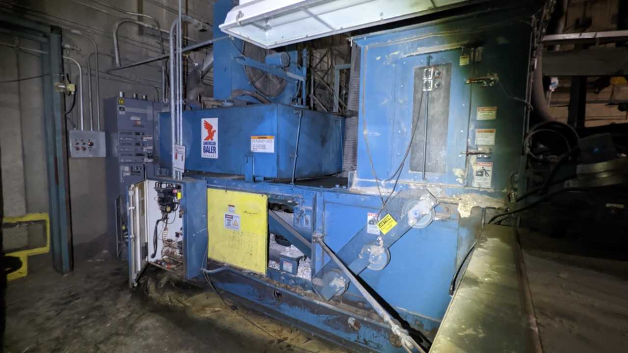 PAPER BALER - MATERIAL HANDLING