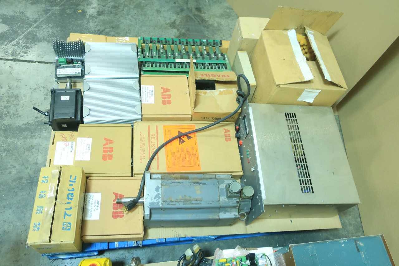 2 PALLETS OF ASSORTED ELECTRICAL SWITCH CONTROLS, MOTOR DRIVE, SERVO MOTOR, POWER SUPPLY CONTROLS, MODULE MEMORY CONTROLS, INDUSTRIAL DYNAMICS- MITSUBISHI, ABB, SIEMENS, YASKAWA, BAILEY, ALLEN BRADLEY - AUTOMATION & CONTROLS