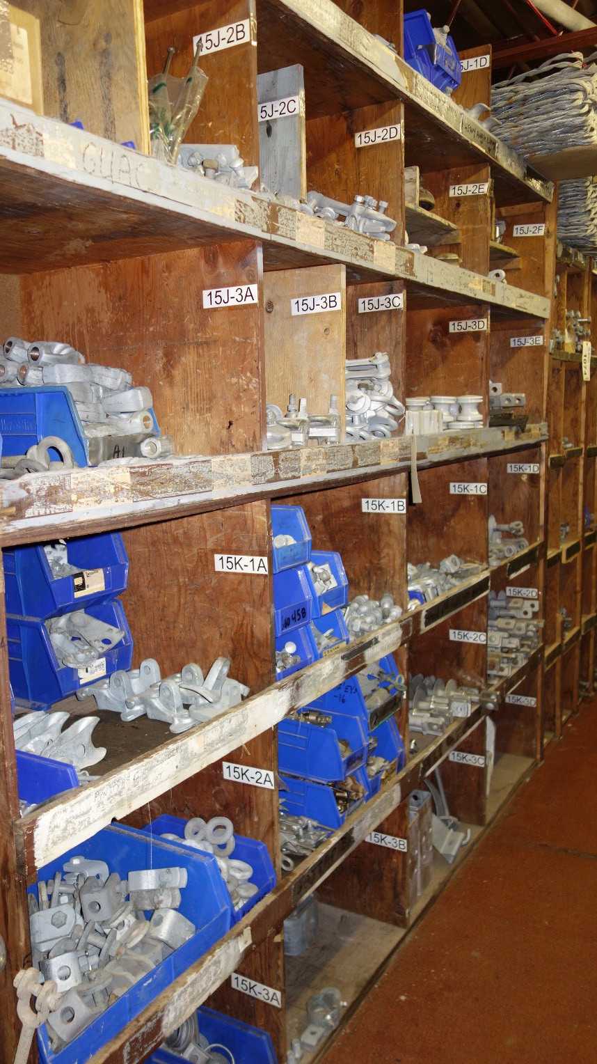 CONTENTS OF PIGEON HOLE CABINET, ASSORTED POWERLINE MATERIAL - ELECTRICAL COMPONENTS