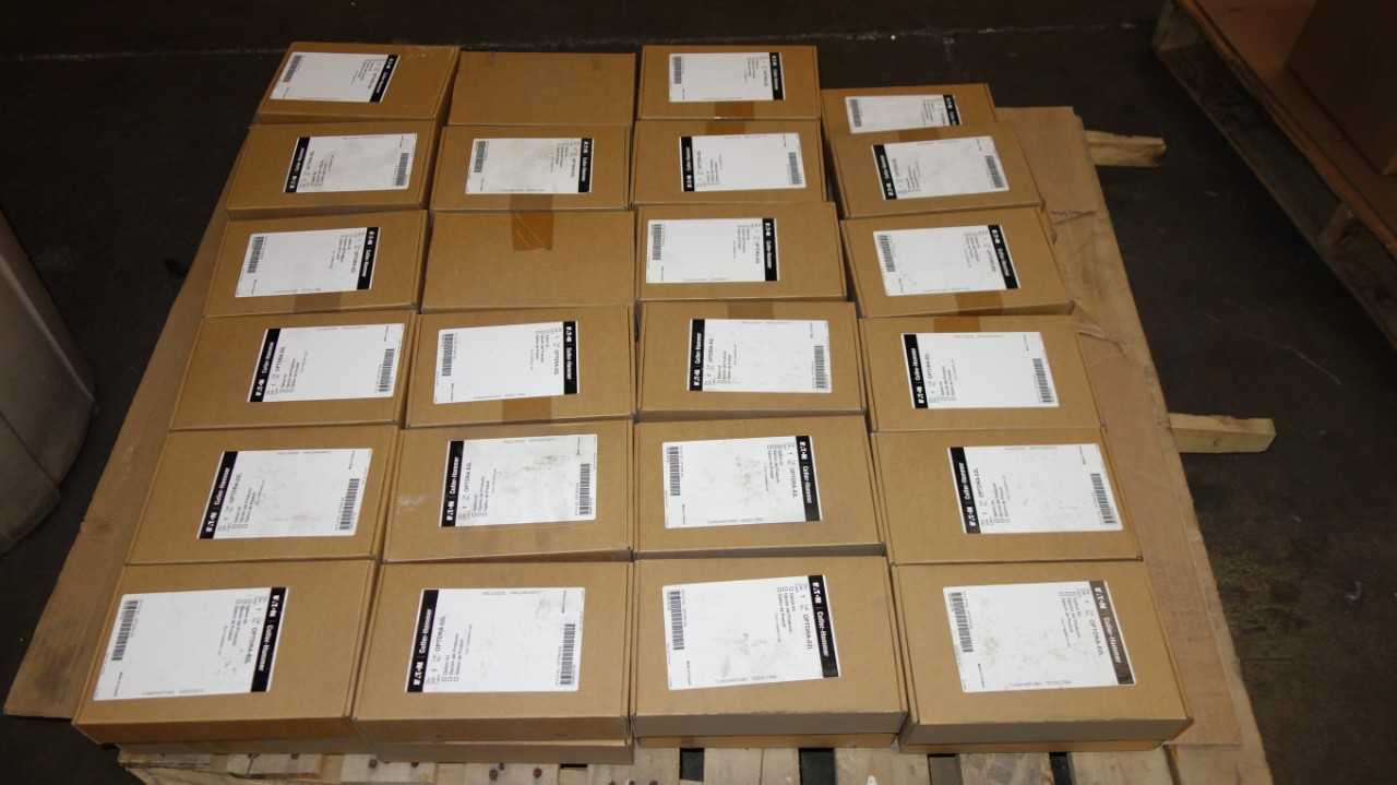 1 PALLET OF EATON CUTLER HAMMER OPTDRA-02L DRIVE OPTION KITS - MOTOR DRIVES