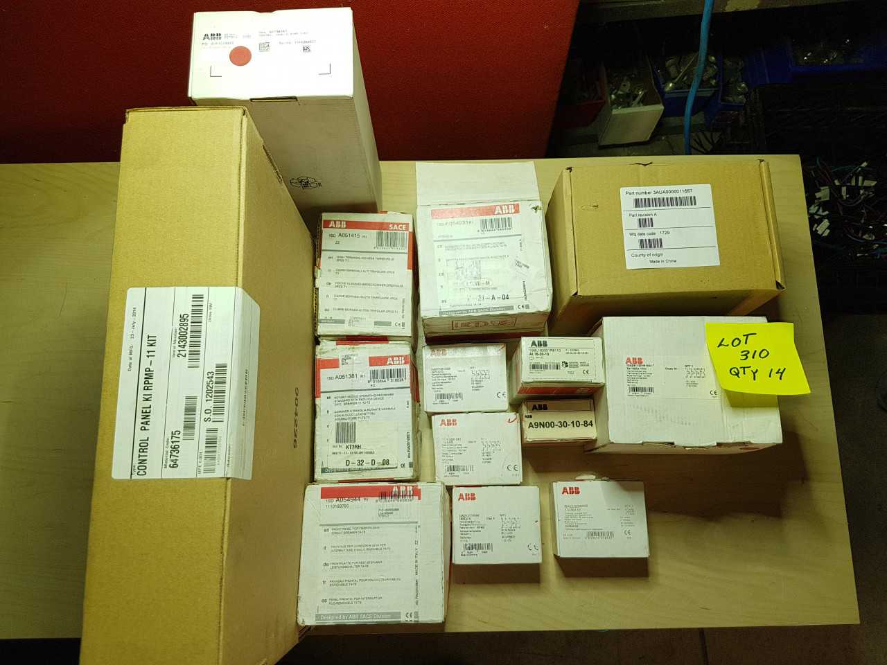 ABB MIXED CONTACTS AND MISC QTY 14 - MISCELLANEOUS