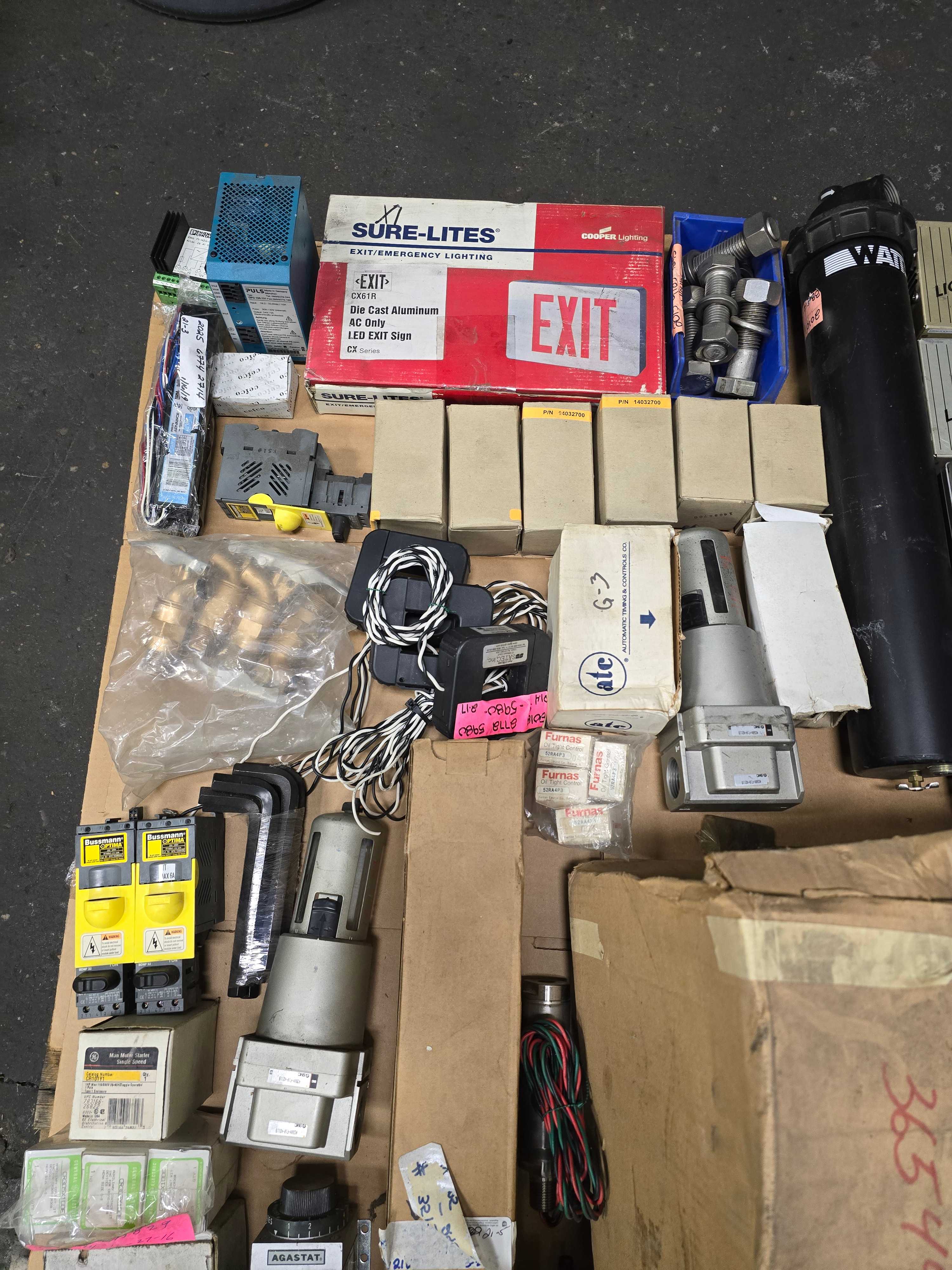 LOT OF INDUSTRIAL PARTS - INDUSTRIAL PARTS