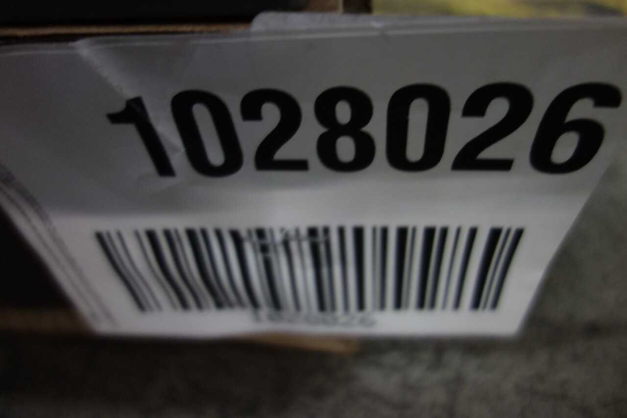 LOT OF ASSORTED BEARINGS AND HOUSINGS - BEARINGS