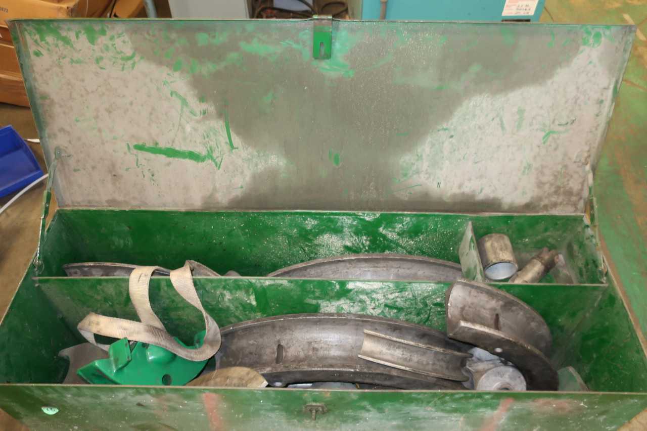 GREENLEE PIPE BENDER PARTS AND BOX - ELECTRIC POWER TOOLS