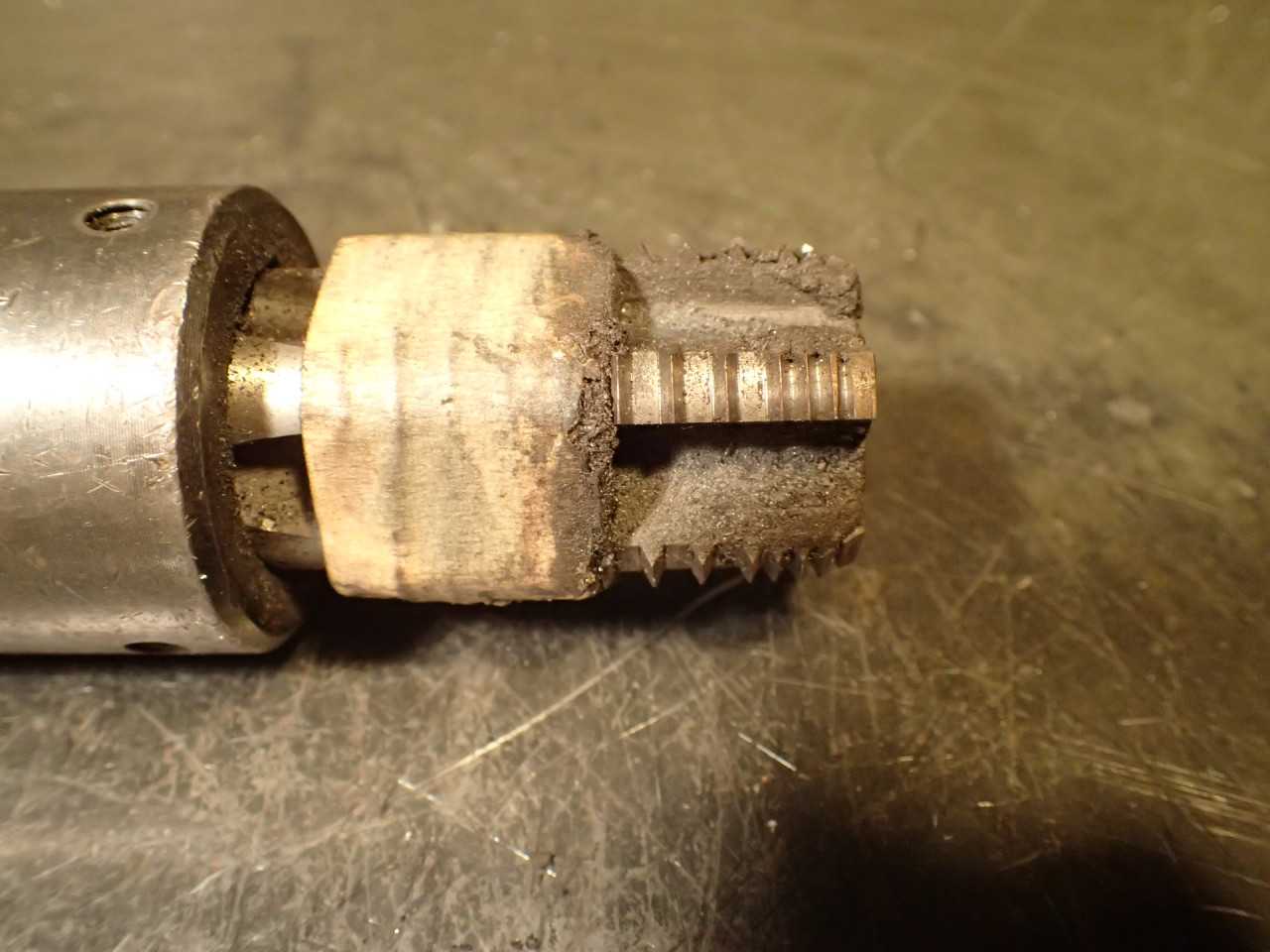 Collis 1" Pipe Tap Holder with Interruped NPT Tap: Morse Taper #3 Shank MT3 3MT - HOLEMAKING TOOLS