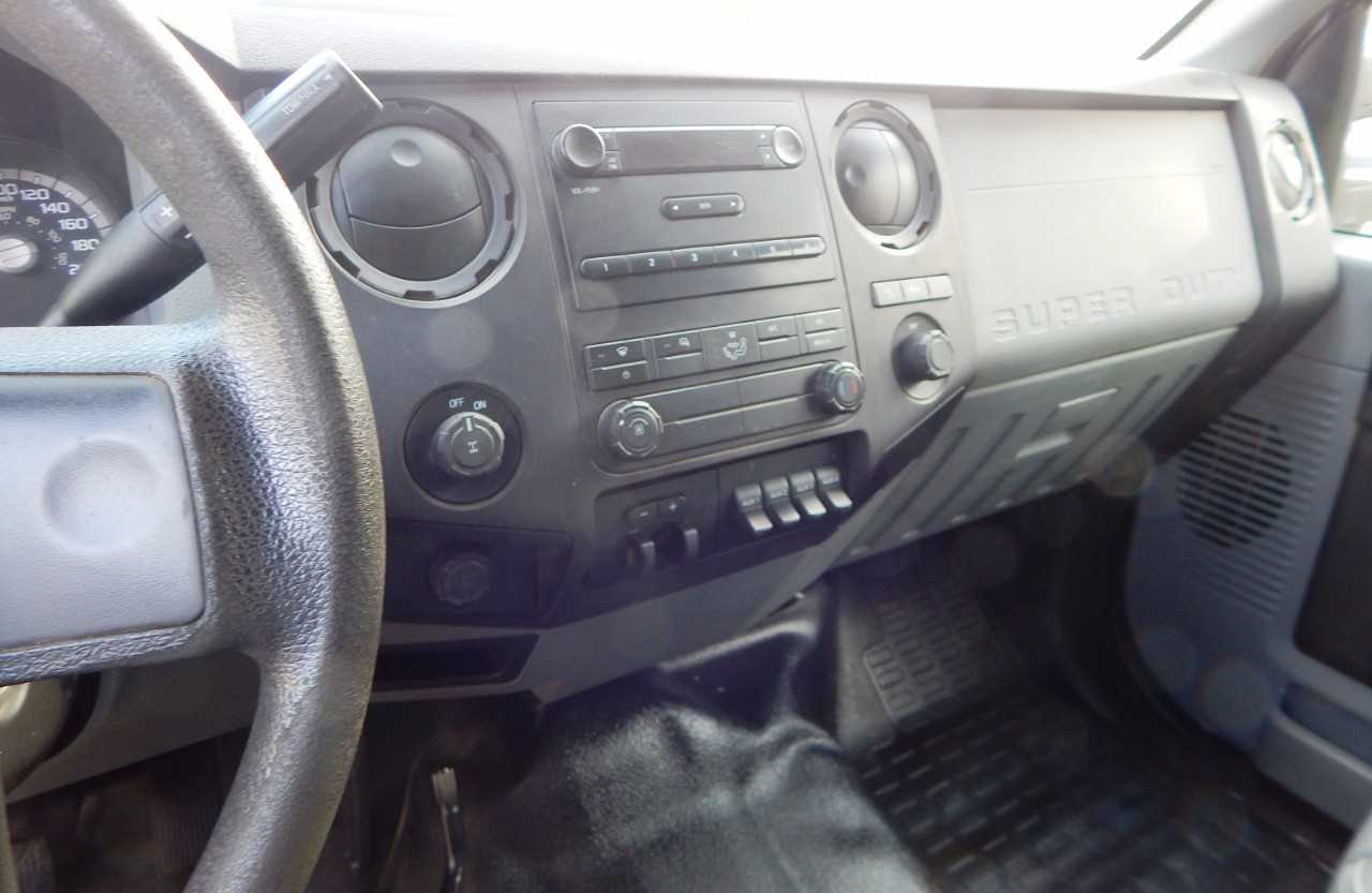 FORD (2011) F350 XL/FX4 CREW CAB PICKUP TRUCK - HYDRO EXCAVATOR TRUCKS
