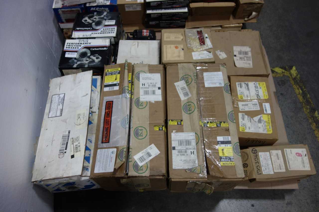 4 PALLETS OF ASSORTED HEAVY EQUIPMENT - CONSTRUCTION