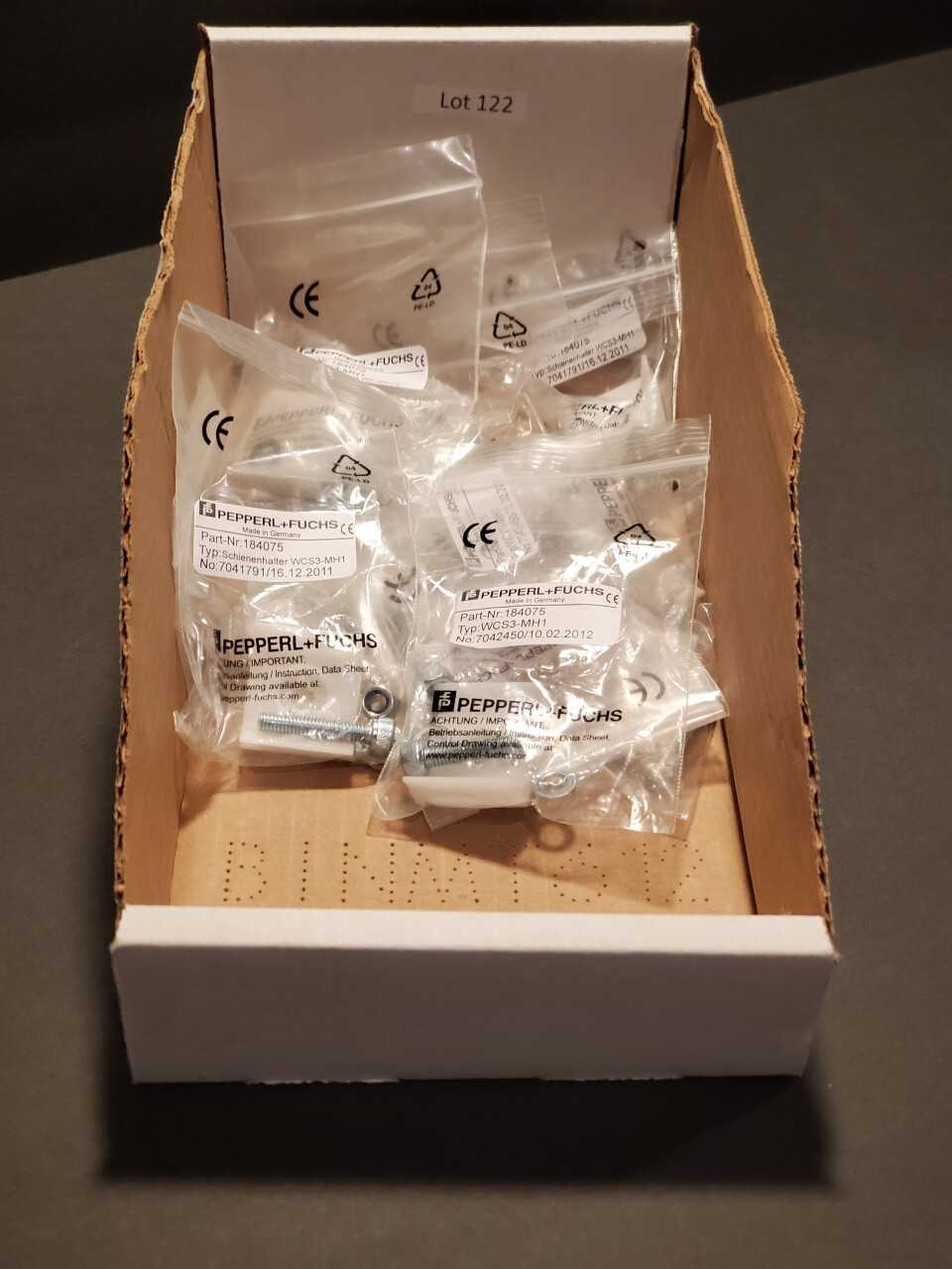 Lot of 10 PEPPERL+FUCHS Part# 184075 - INDUSTRIAL PARTS