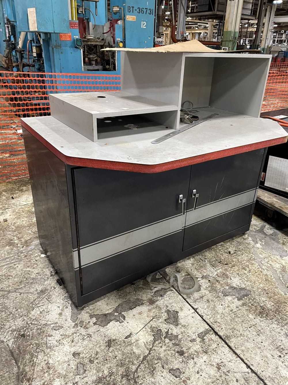 Cabinet - TOOL STORAGE
