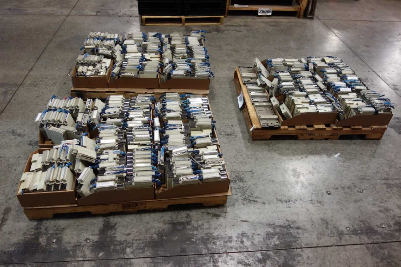 3 PALLETS OF ASSORTED PLC MODULES - AUTOMATION & CONTROLS