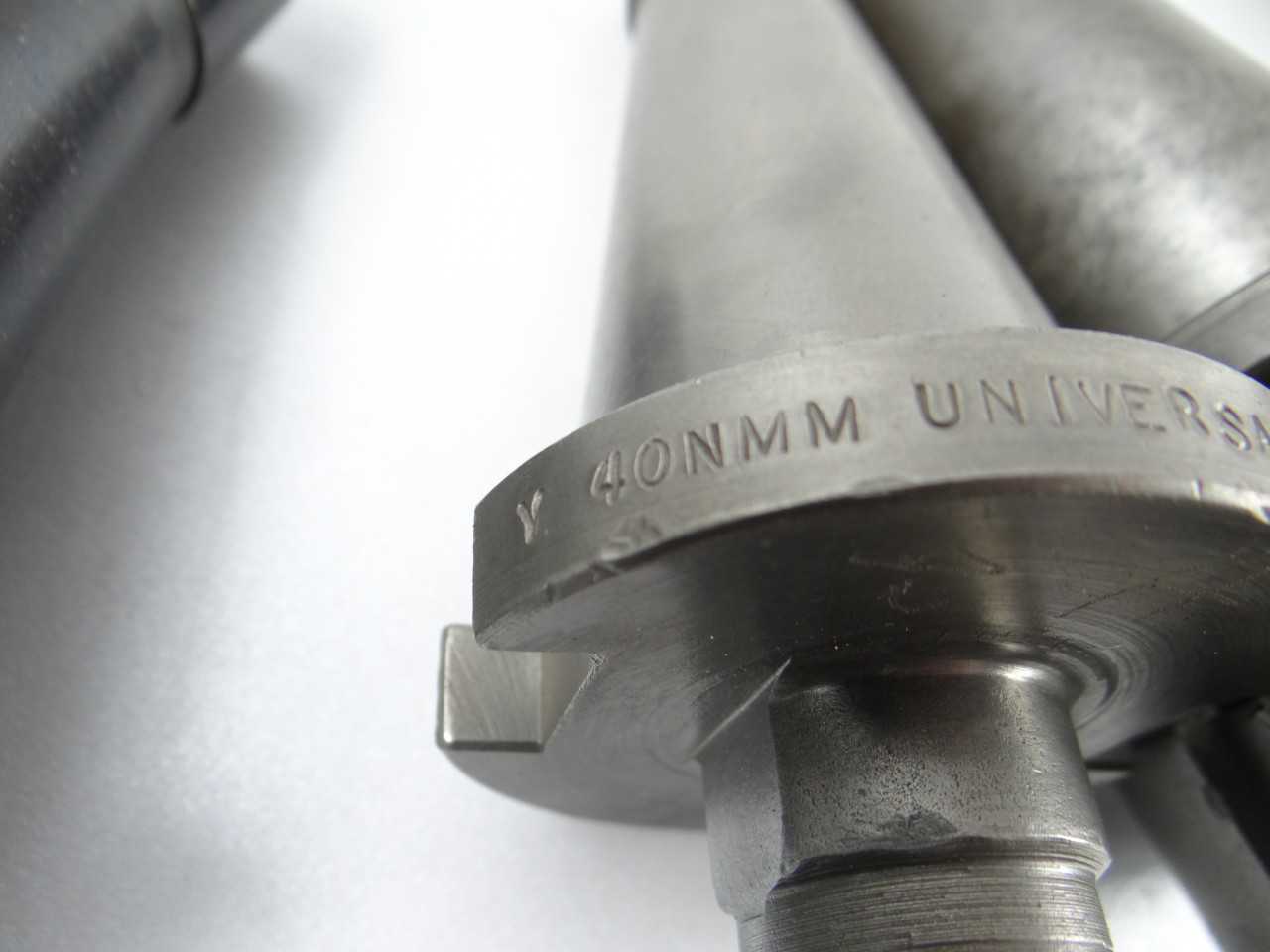 LOT OF ASSORTED 40 TAPER COLLET CHUCKS - MILLING MACHINES