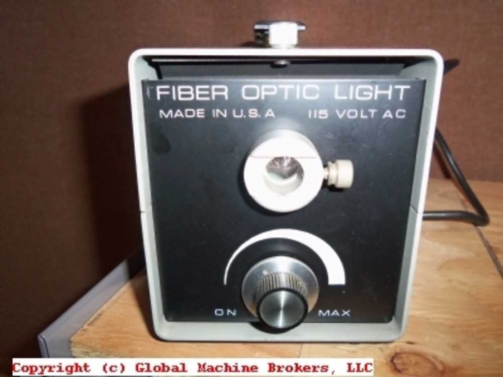 LECO OPTICAL FIBEROPTIC LIGHT 115VOLT - LIGHTING