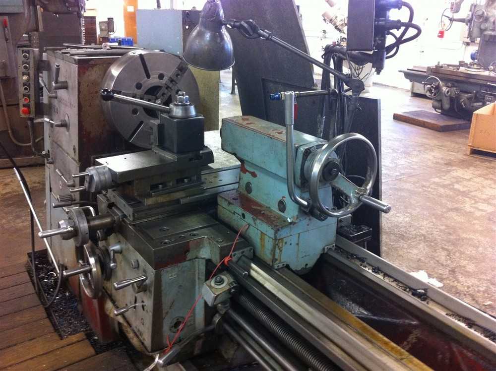 Toolmex TUR 63A Engine Lathe - LATHES