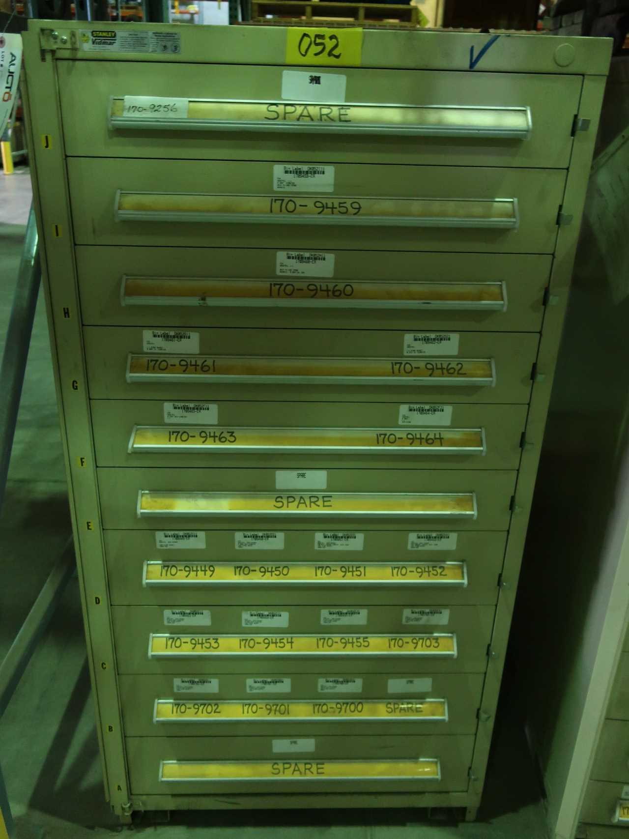 Lot of 4 cabinets, 9 to 10 drawer, contents excluded - TOOL STORAGE