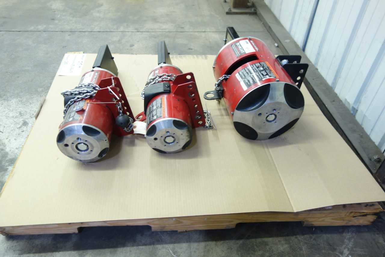 LOT OF 3 KNIGHT TOOL BALANCERS - CRANES