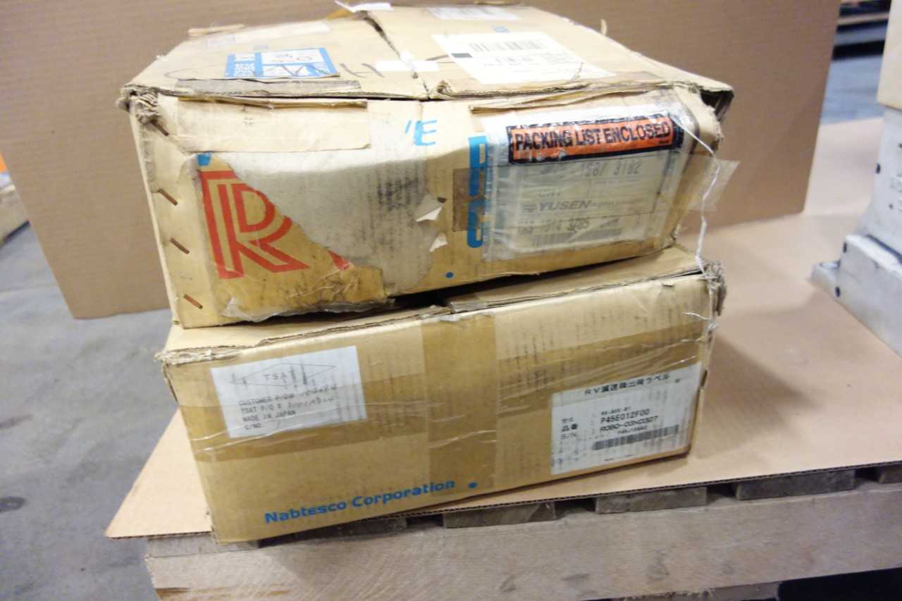 LOT OF 2 NABTESCO ROBOT INPUT GEAR REDUCERS - GEAR REDUCERS