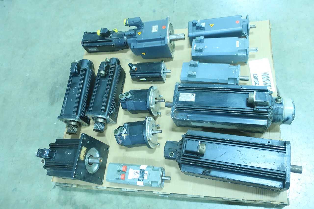 1 PALLET OF SERVO MOTORS- SIEMENS, ALLEN BRADLEY, INDRAMAT - SERVO