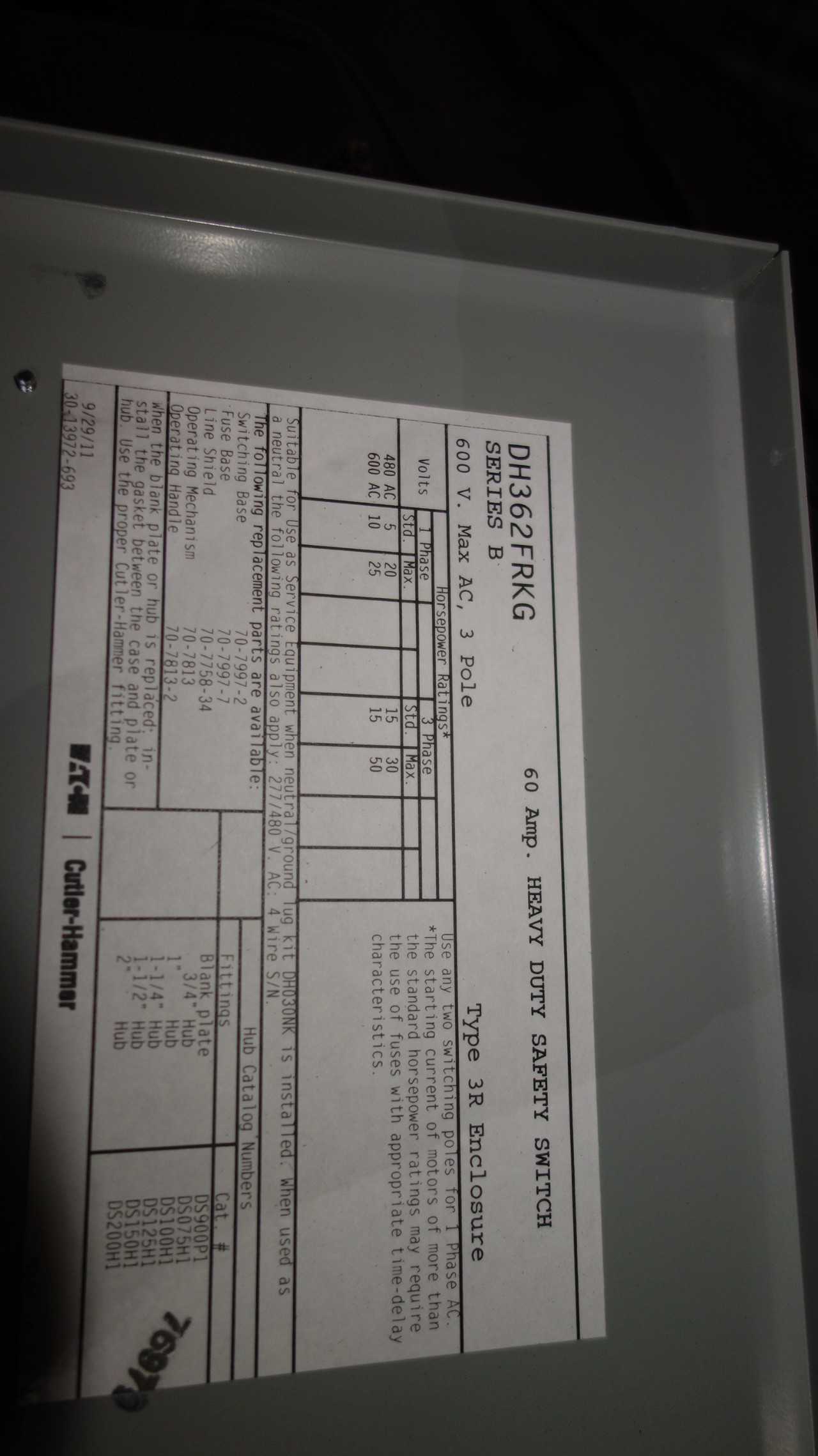 LOT OF 7 CUTLER HAMMER 60A DISCONNECT SWITCHES - DISCONNECT SWITCHES