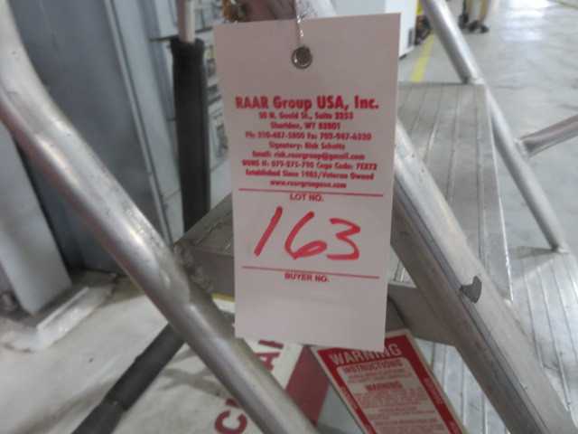 Aluminum Step on Wheels - MISCELLANEOUS
