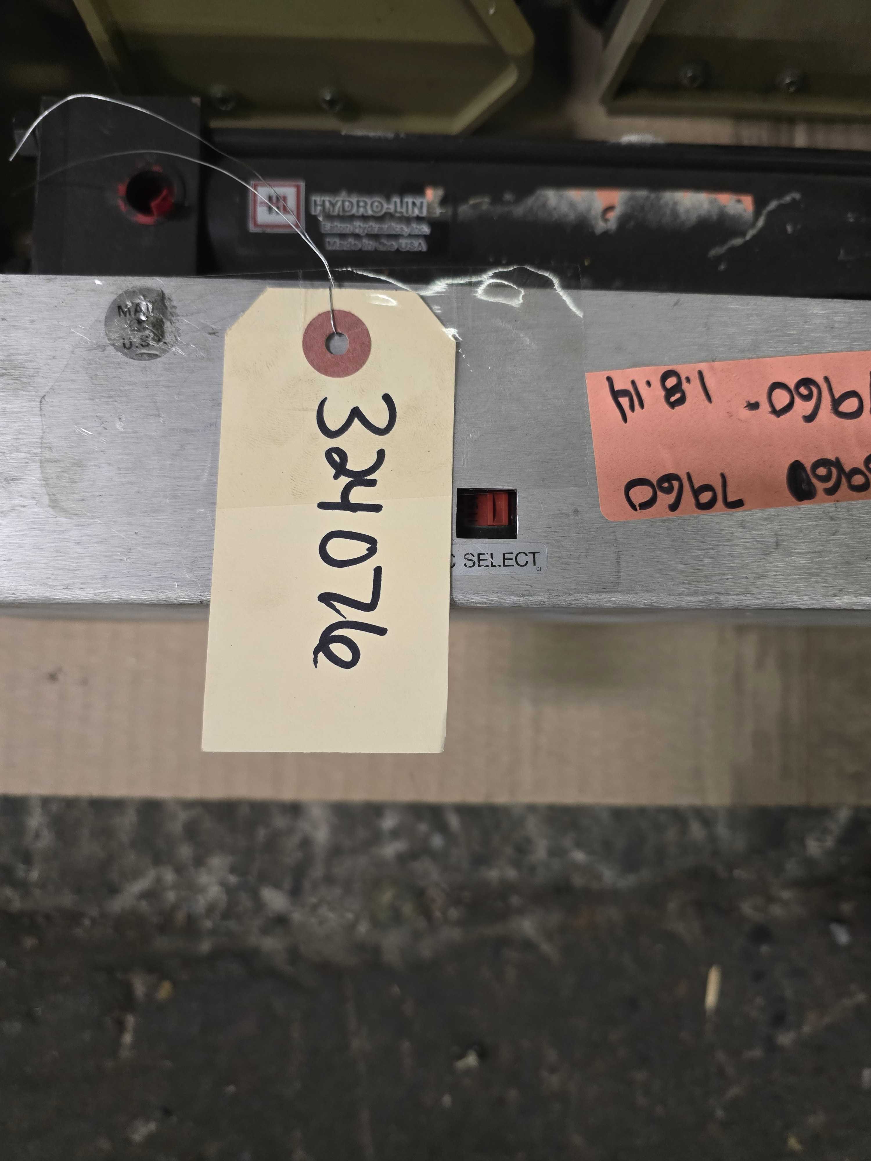 LOT OF INDUSTRIAL PARTS - INDUSTRIAL PARTS