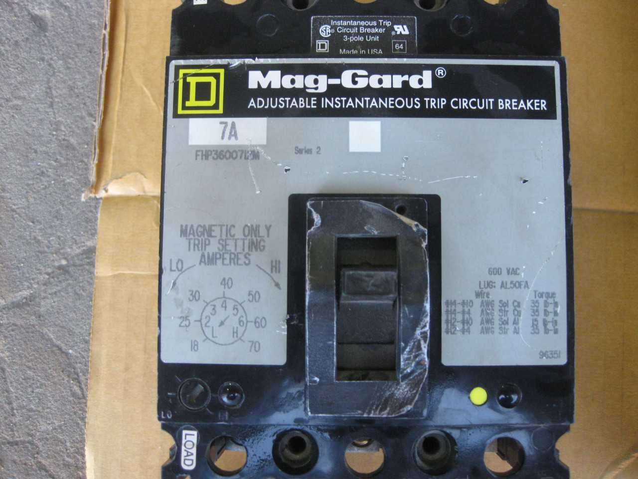 MIXED LOT OF SQD BREAKERS 100A, 50A, 15A, 7A ( QTY 9) - CIRCUIT BREAKERS