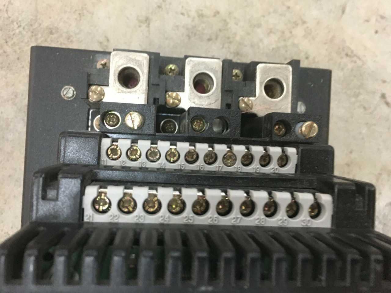 USED ALLEN-BRADLEY SMC DIALOG PLUS 75HP SMART MOTOR CONTROLLER 150-B97NBR - MOTOR DRIVES