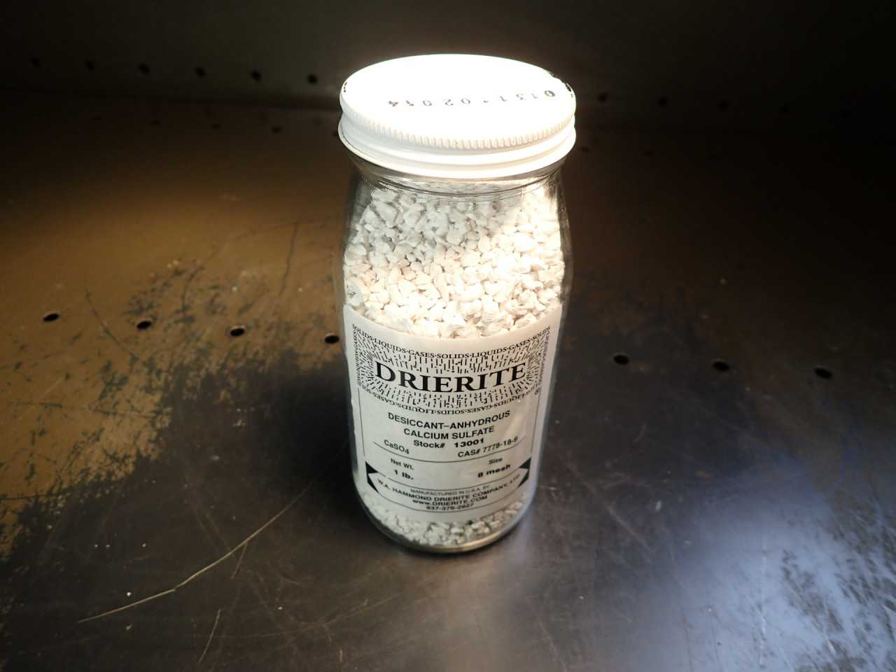 Drierite Anhydrous Calcium Sulfate Dessicant 8 Mesh 1lb Jar CaSO4 13001 New Seal - LAB & SCIENTIFIC