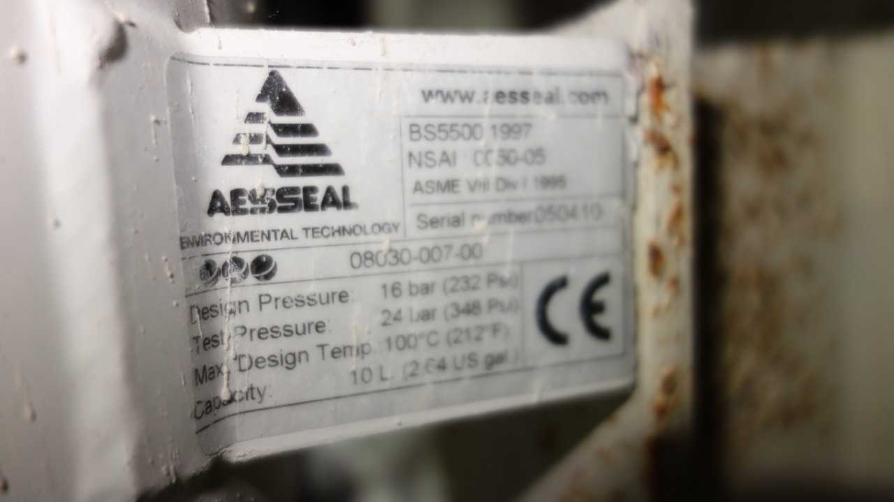 LOT OF 3 AESSEAL SSE10 BS5500 232 PSI 10L VESSELS - INDUSTRIAL PARTS