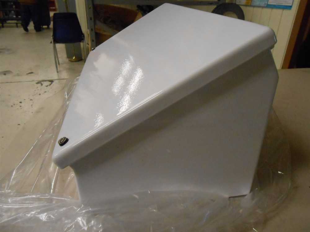 Saginaw Control & Engineering 9"x 16 1/2" Metal Enclosure Type 12 Like New! - ELECTRICAL ENCLOSURES