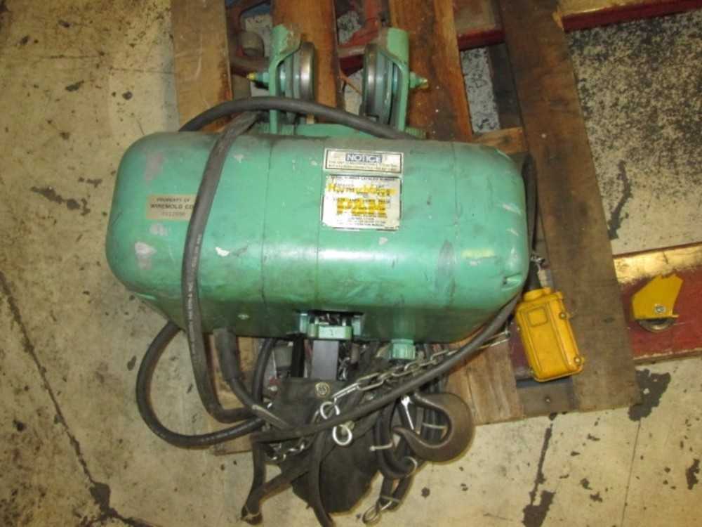 Harischfeger I Beam Crane 1/2 Ton Max Capacity 1800 Max Rpm 3 Ph - LIFTING EQUIPMENT