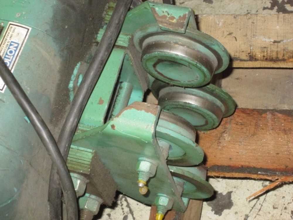 Harischfeger I Beam Crane 1/2 Ton Max Capacity 1800 Max Rpm 3 Ph - LIFTING EQUIPMENT