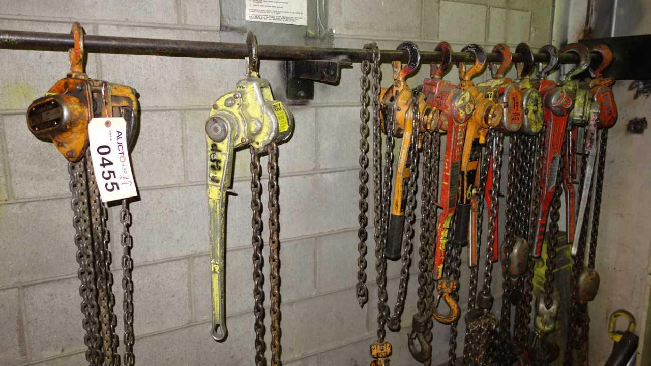 ASSORTED LOT OF MANUAL CHAIN HOISTS HARRINGTON 1-1/2 TON TO 3 TON - LIFTING EQUIPMENT