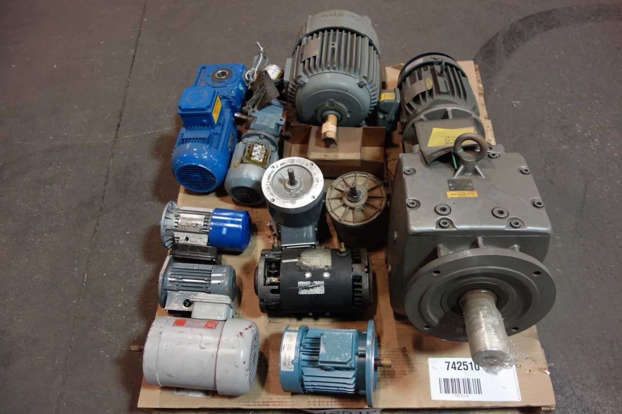 1 PALLET OF ASSORTED ELECTRIC AC & DC MOTORS, SERVO MOTOR- ABB, SIEMENS, MITSUBISHI - ELECTRIC MOTORS 1 PALLET OF ASSORTED ELECTRIC AC & DC MOTORS, SERVO MOTOR- ABB, SIEMENS, MITSUBISHI - ELECTRIC MOTORS