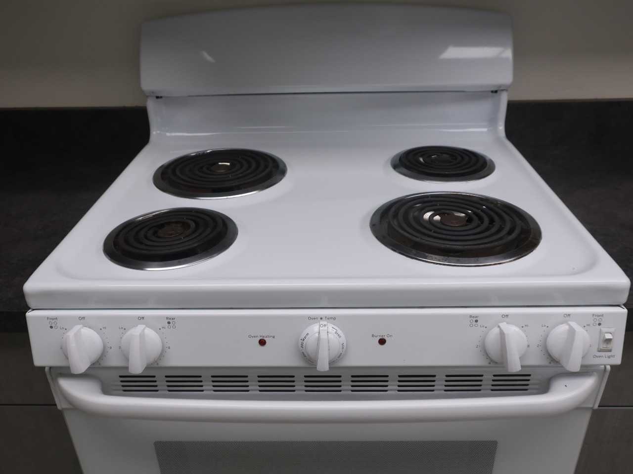 Free standing electric range, 30" - MACHINING ACCESSORIES & TOOLING