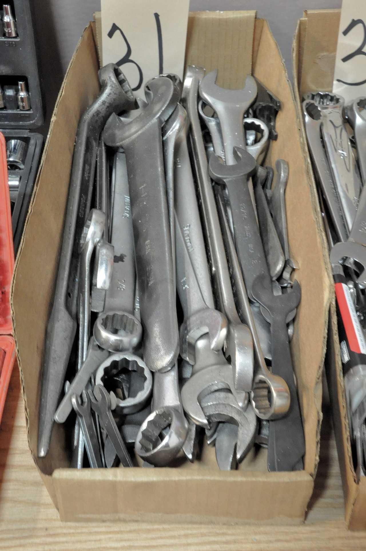 Lot-Mechanic Wrenches in (1) Box - HAND TOOLS